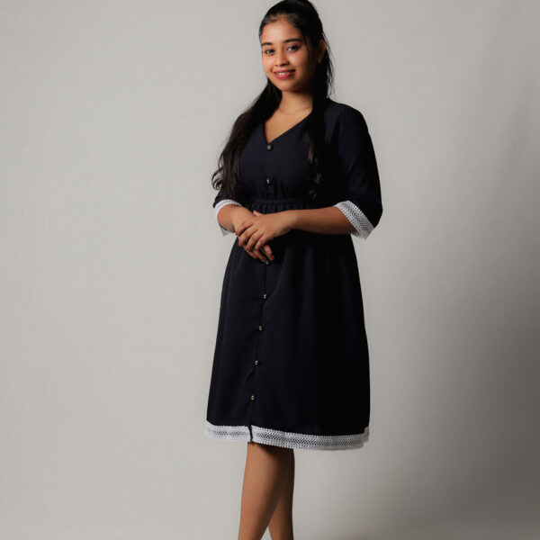 Elegant Noir Midi Dress